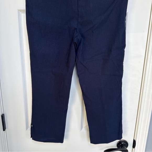 HILARY RADLEY Pull on Pants sit at waist slim leg 23" inseam Indigo Blue M NWT - Picture 4 of 11